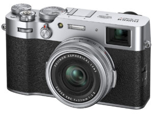 2025年おすすめデジカメ 富士フィルム FUJIFILM X100V